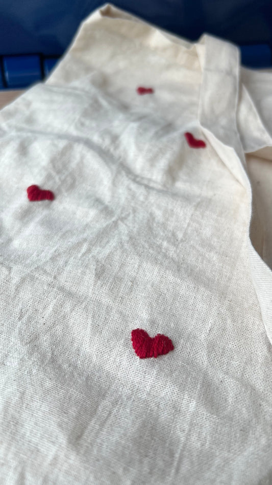 ❤️ Tote Bag Brodé – Motif Petits Cœurs